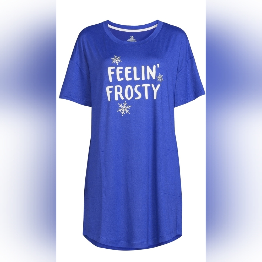 Women's Frosty Sleep Shirt with Pockets!